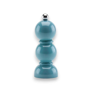 The ADDISON ROSS LONDON - MINI BOB SALT OR PEPPER MILL 14CM by ADDISON ROSS, finished in a stunning lacquered turquoise with a glossy surface, boasts a modern, rounded design. It features three spherical segments stacked vertically and is topped with a small metal knob. Equipped with a ceramic mechanism, it's perfect for grinding rock salt or black peppercorns.