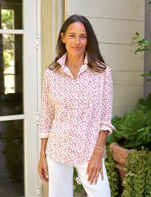 The FRANK & EILEEN Eileen Relaxed Button Up in Tiny Pink Roses embodies California effortless style with flattering button placement, a relaxed fit, and partially rolled long sleeves.