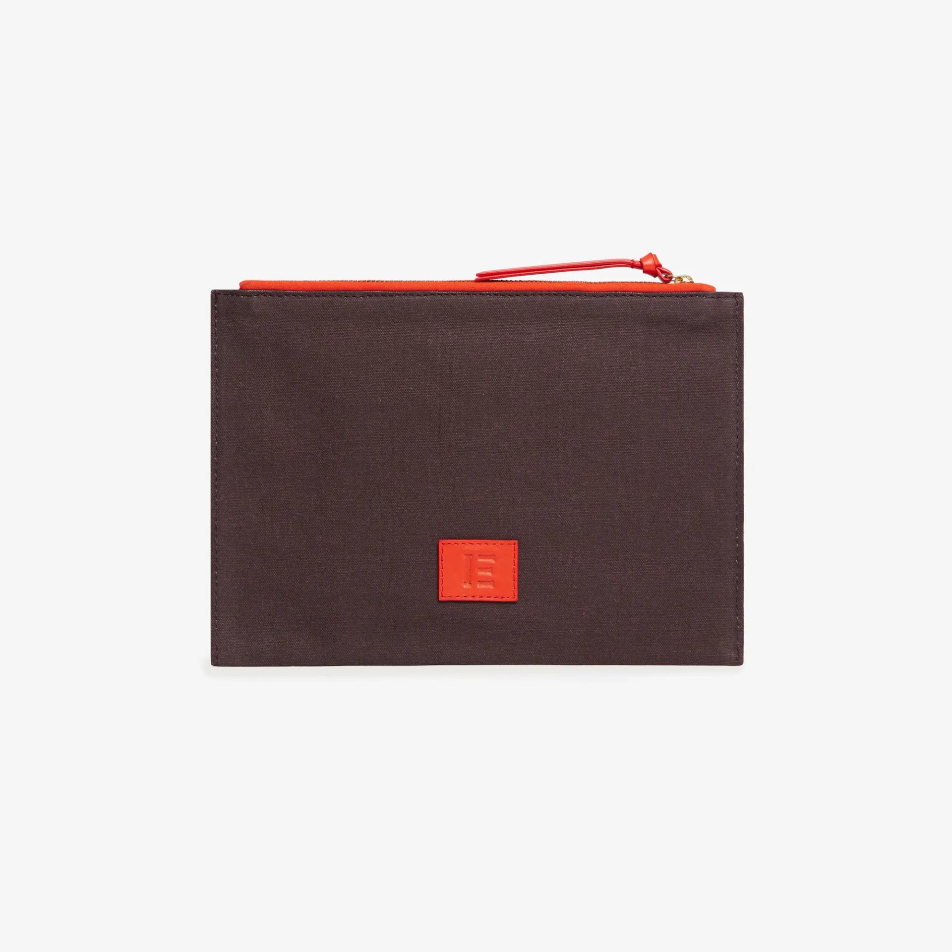 INOUI EDITIONS - EMBROIDERED POUCH